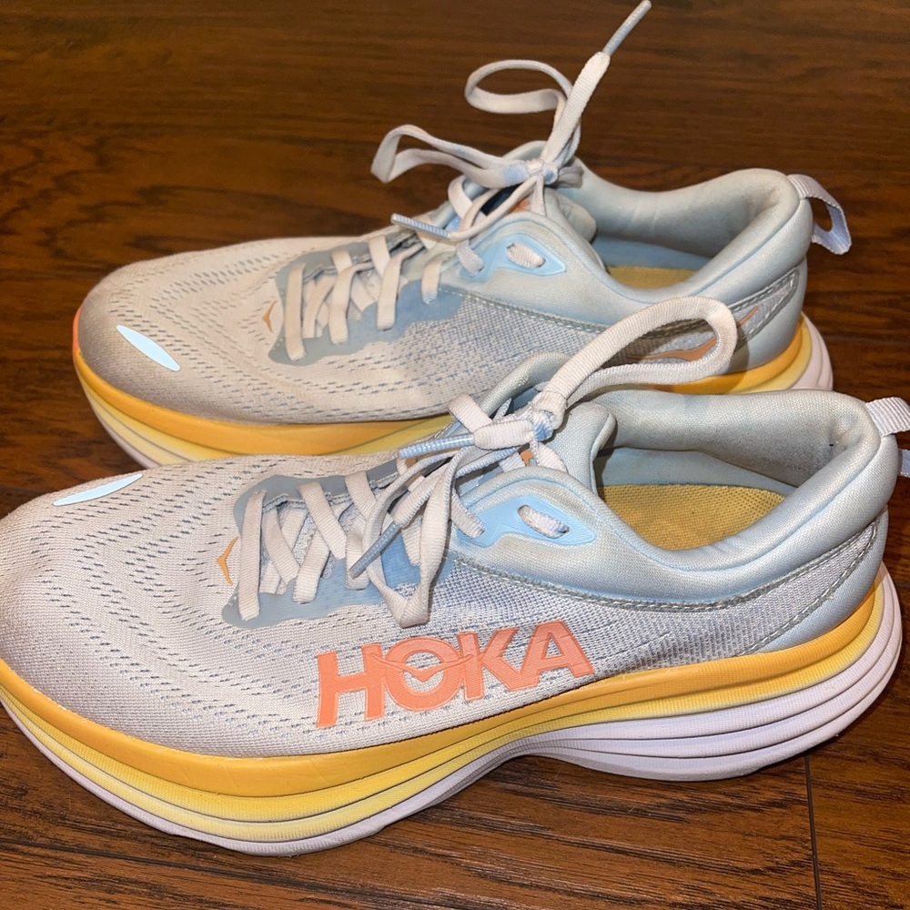 HOKA Bondi 8
